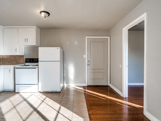 The Vintage Apartments
