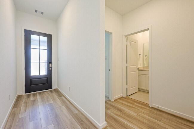 Photo - 21510 Banpo Bend Dr
