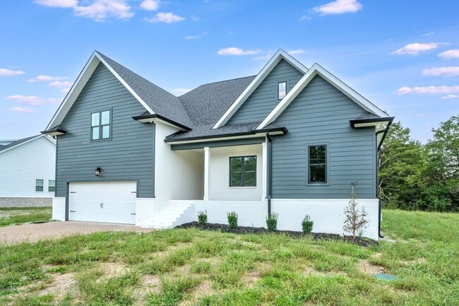 Photo - FOR LEASE- 4 BED 3 BATH SINGLE-FAMILY HOME IN LEBANON!