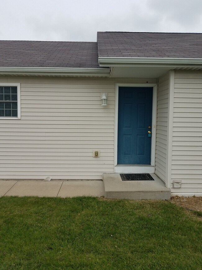 Nice 2 Bedroom 1Bath Condo in Goshen Condo for Rent in Goshen, IN