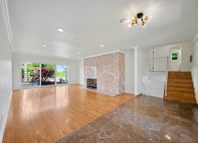 Photo - 22525 Flamingo St