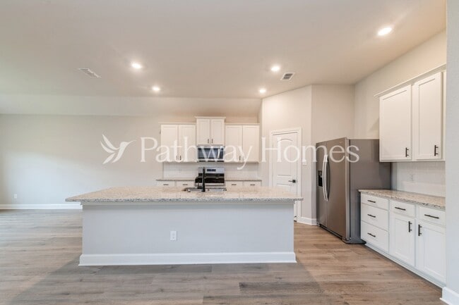 Photo - 620 Brookside Dr