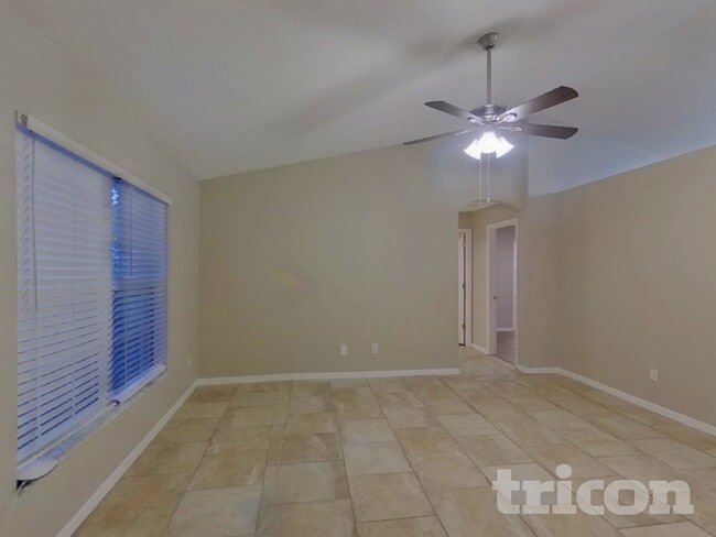 Photo - 744 Tranquility St