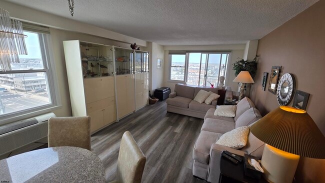 9400 Atlantic Ave Unit 718