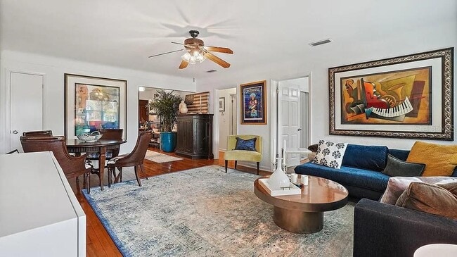 Photo - 109 12th Ave N