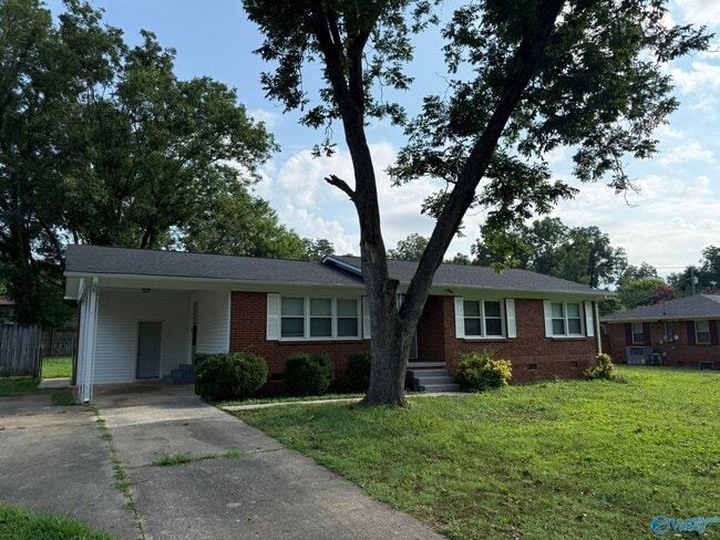 Photo - 3702 Vogel Dr NW