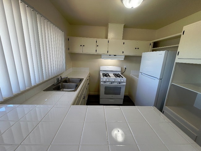 Photo - 700 N East End Ave Unidad 20