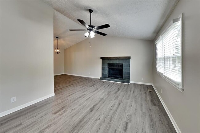 Photo - 107 Hartley Woods Dr