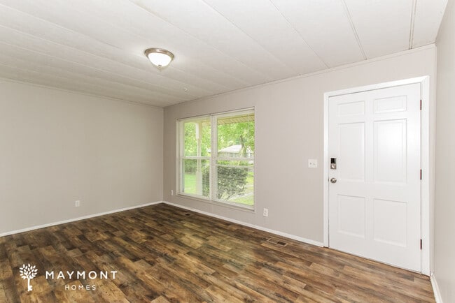 Photo - 230 Poplar Springs Dr