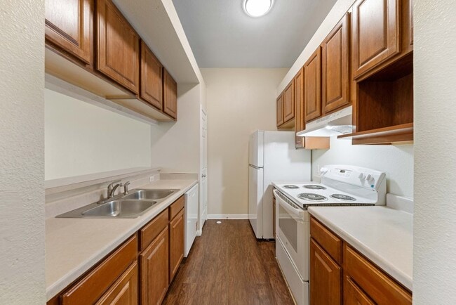 Photo - 518 Dukeway Dr