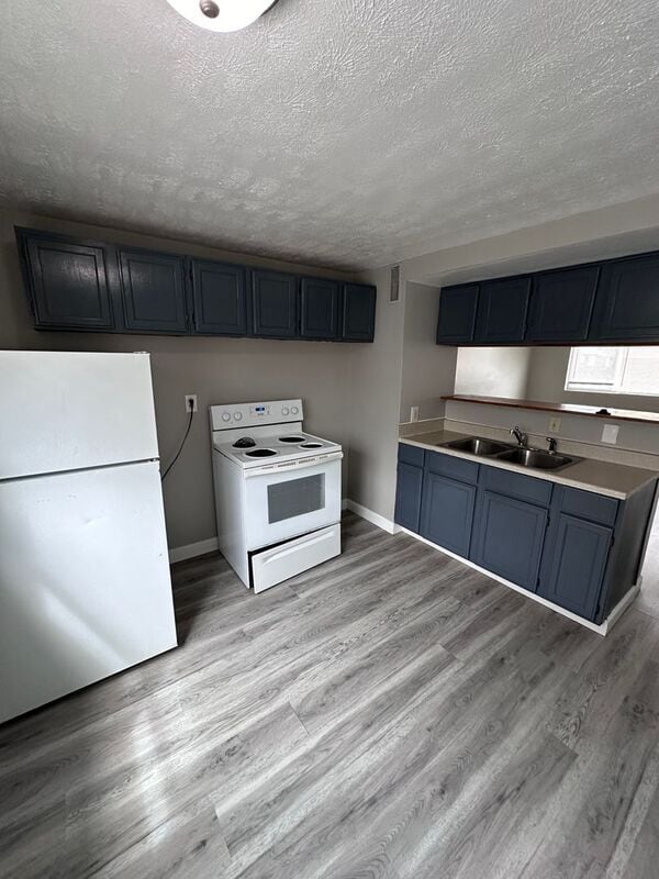 Photo - 3597 Cushing Dr Unidad D