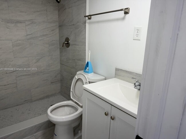 Photo - 20601 SW 116th Rd Unit B