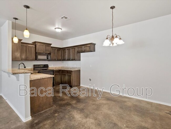 Photo - 1862 Post Oak Rd Condo