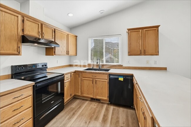Photo - 1025 89th Ave SE