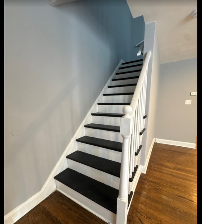 Photo - 3 BEDROOM HOME RENOVATED!