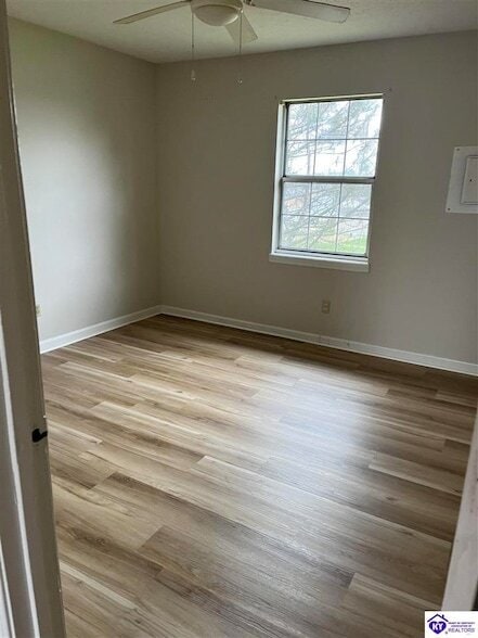 Photo - 1420 Hill St