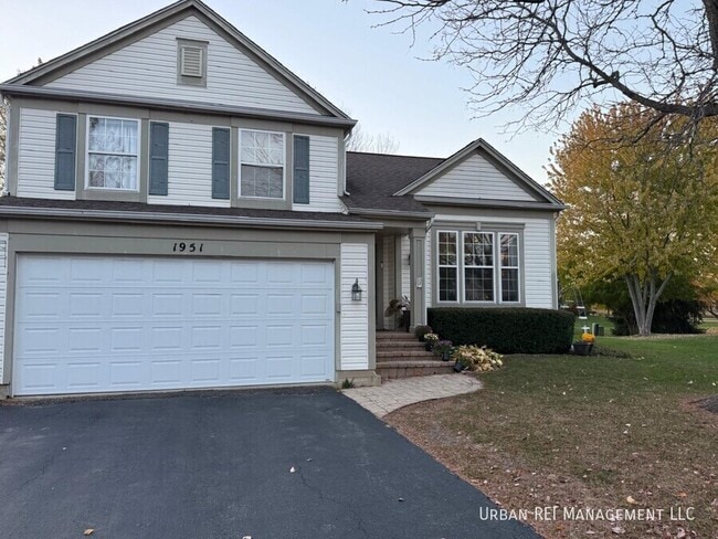 Building Photo - 1951 Spinnaker Ct