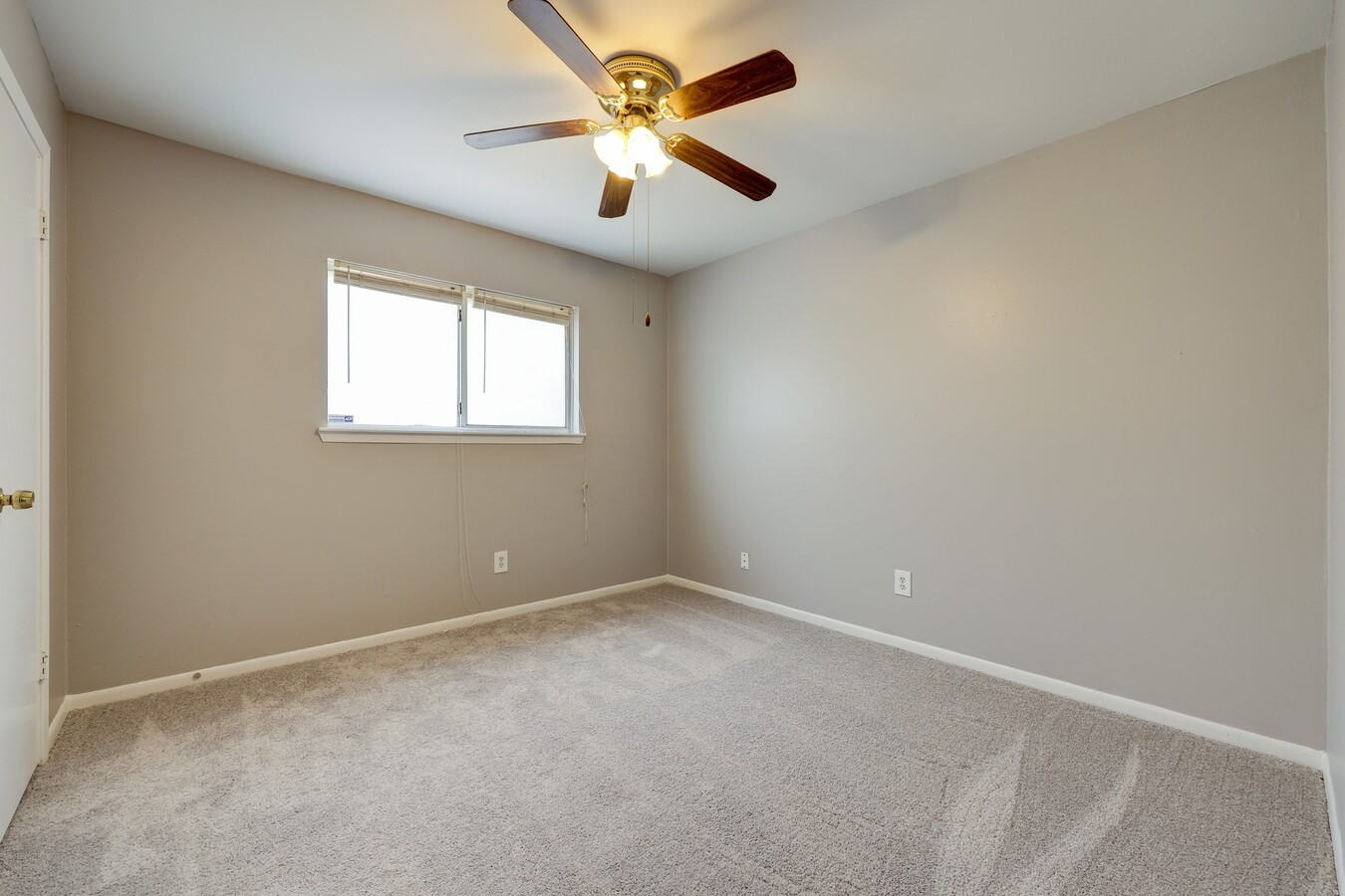 Photo - 9006 Stone Brook Ln
