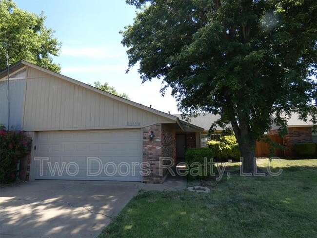 Photo - 12132 N Dewey Ave Casa
