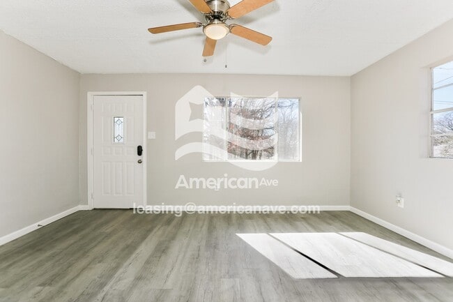 Photo - 1001 King St