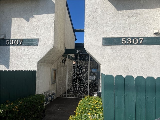 Photo - 5307 N Barranca Ave