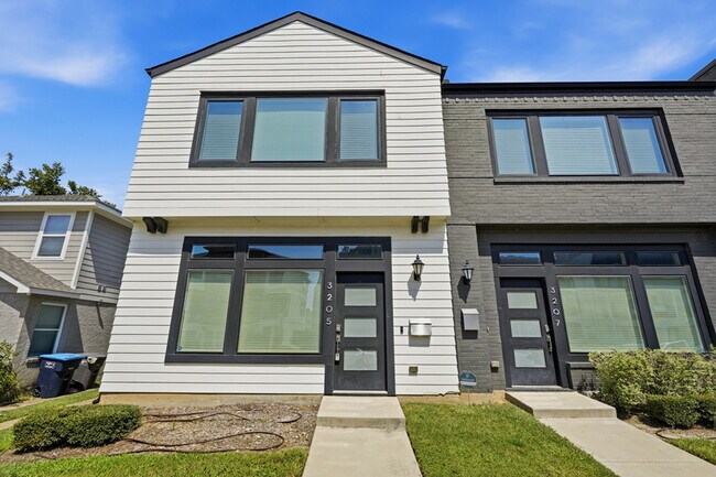Photo - 3205 Forest Park Blvd