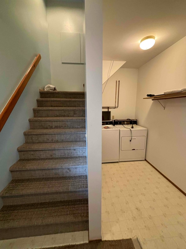 Photo - 109 W 10th St