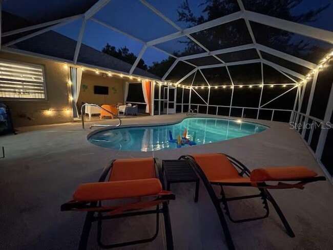 Photo - 12 Lytton Ln