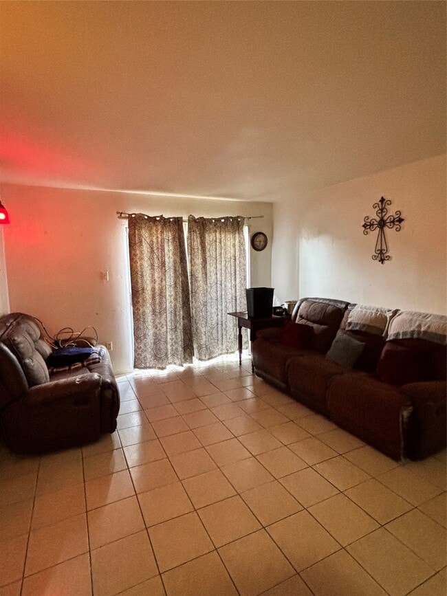 Photo - 8417 Hearth Dr Unit 7