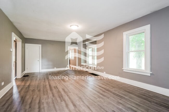 1706 Fremont St