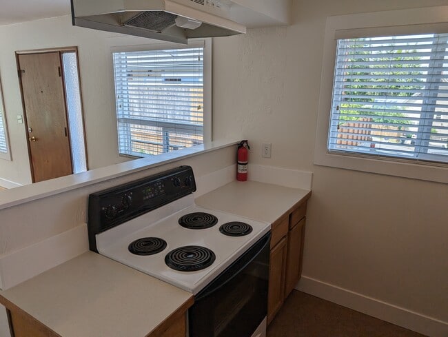 Photo - 2 BD Townhouse in great neighborhood