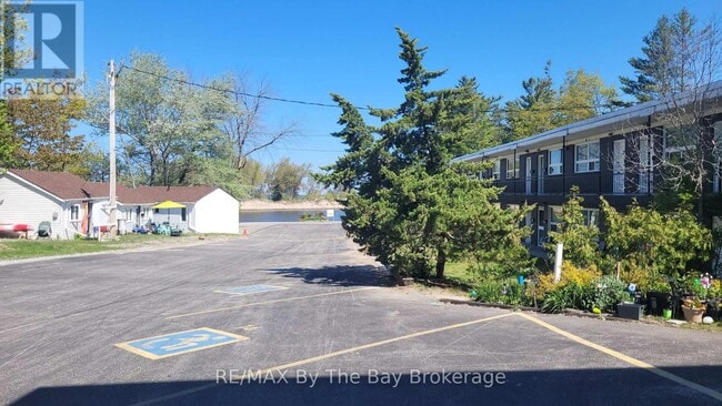 Photo - 280 River Rd E Unit A05