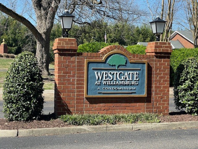 Photo - 401 Westgate Cir Condo