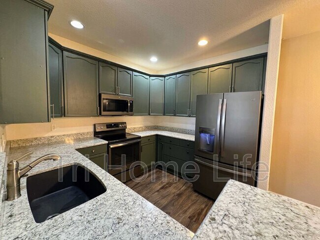 Photo - 9557 W San Juan Cir Unit 305