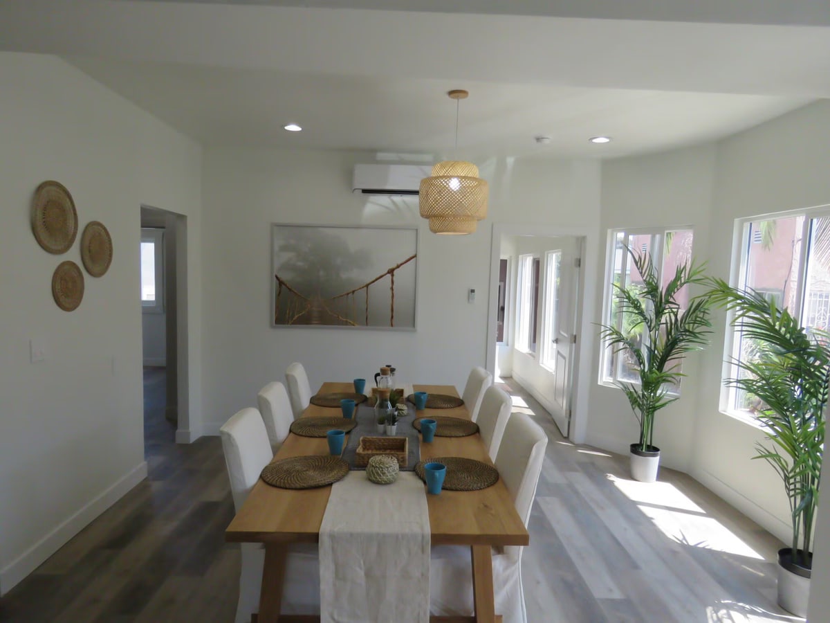 Photo - 1587 W 35th Pl