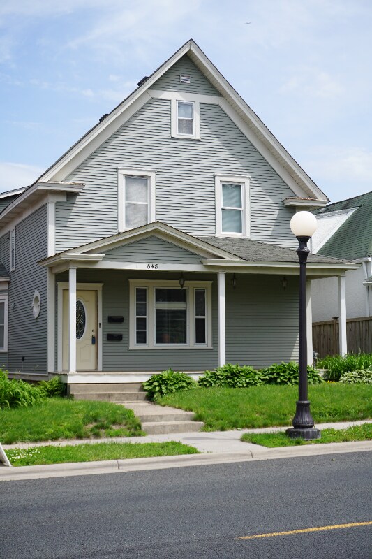 Photo - 648 Smith Ave S Unit Uppr