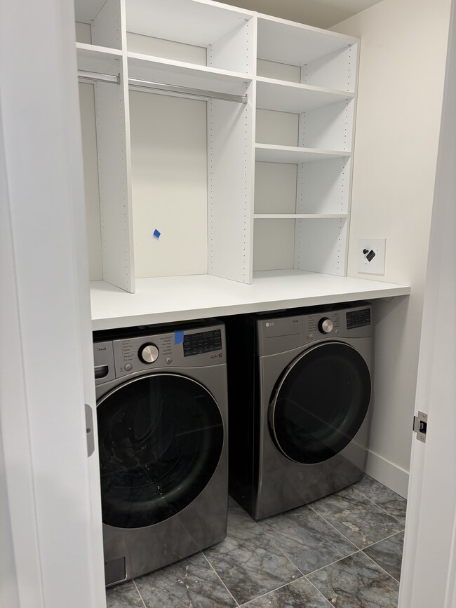 Laundry in unit