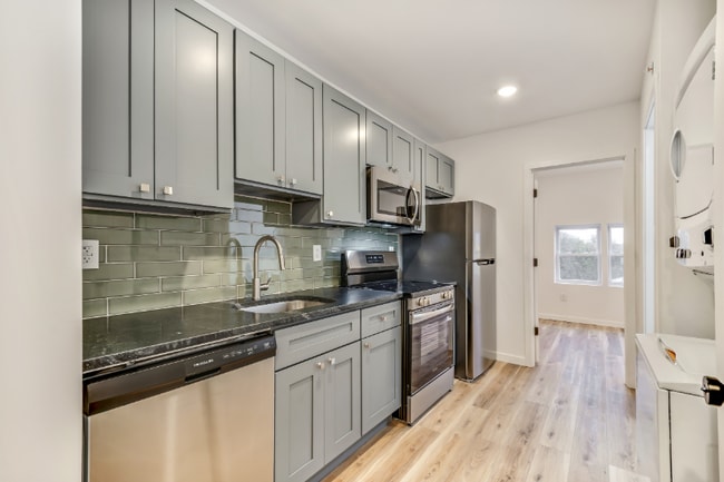 Photo - 3836 W Girard Ave Unidad 4