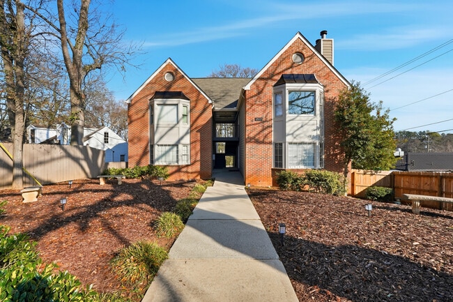 Photo - 2071 Defoors Ferry Rd NW Unit A