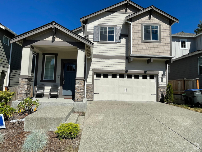Building Photo - Spacious 5-bedroom, 3.5-bath in Tahoma Rid... Rental