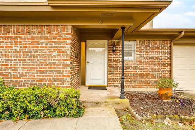 Photo - 75 1 Main Pl