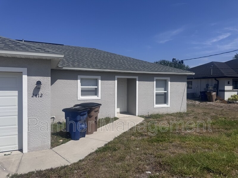 Photo - 2412 Vernon Ave South