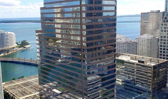 Photo - 500 Brickell Ave Unit 3706