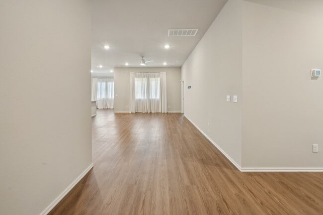 Photo - 4266 W Vlg Pk Dr