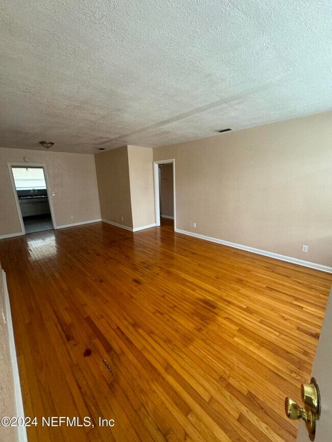 Photo - 1038 Arco Dr Apartment Unit 4