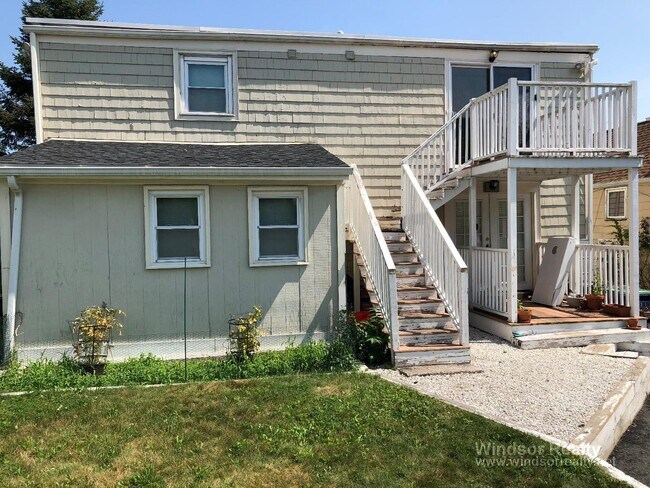 5 Clyde St