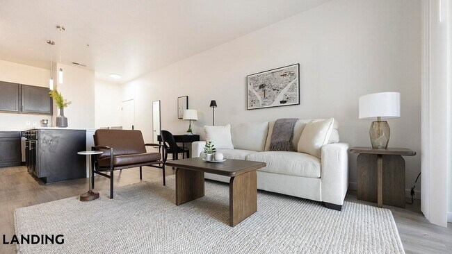 4000 N Albion St Unidad F203