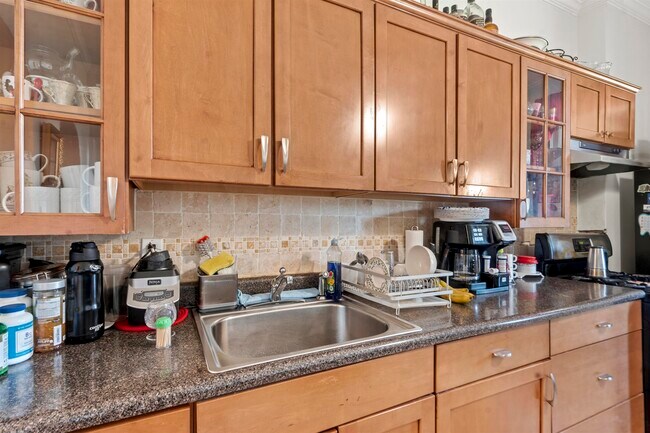 Photo - 415 Gregory Ave Apartment