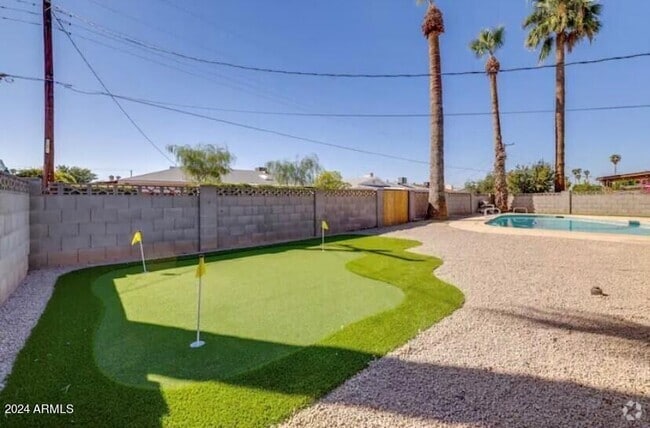 Building Photo - 1245 E Hermosa Dr Rental