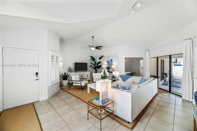 Photo - 701 Sea Oats Dr